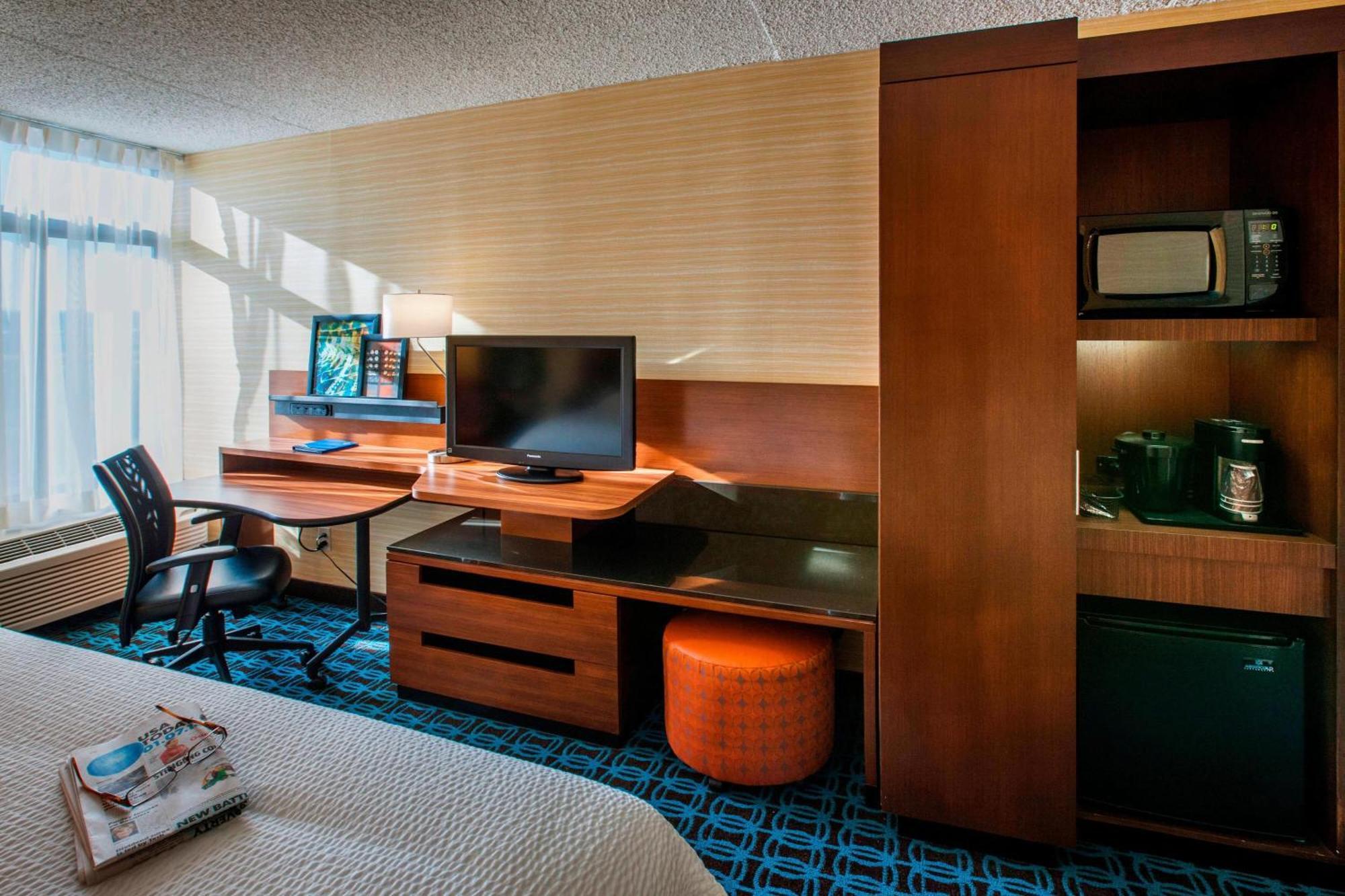 Fairfield Inn By Marriott East Rutherford Meadowlands Екстер'єр фото