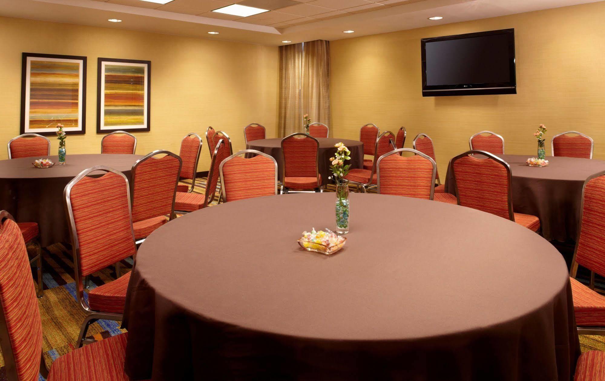 Fairfield Inn By Marriott East Rutherford Meadowlands Екстер'єр фото