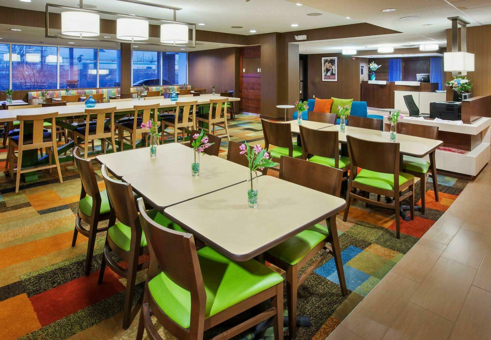 Fairfield Inn By Marriott East Rutherford Meadowlands Екстер'єр фото